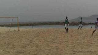 ビーチサッカー　沖縄レキオス　ＶＳ　リベルタージ・５ パート２
