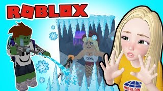 Меня ЗАМОРОЗИЛИ в Роблокс? Пытаюсь выжить в мини играх Epic Minigames Roblox челлендж