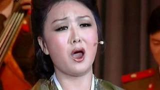 [Song] "Glorious and Admirable" (Unhasu Orchestra) {DPRK Music}