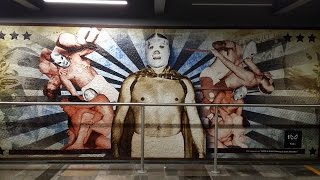 Una visita a Leyendas de la Lucha Libre exposición en el Metro Guerrero