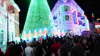 The Osborne Family Spectacle of Dancing Lights at Hollywood Studios!