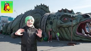 Комната страха ВНУТРИ огромного дракона Реально СТРАШНО