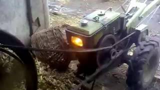 Мотоблок- сечкарня.   Walk-behind tractor- chaff-cutter.