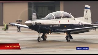 Mỹ ‘cung cấp’ máy bay huấn luyện T-6 cho Việt Nam (VOA)