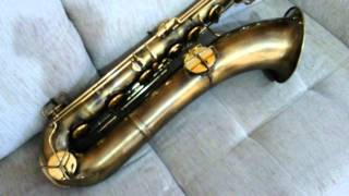 Saxofone Baritono Conn ou Selmer - Vintage - a venda