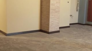 Установка плинтусов из МДФ  Квик Степ