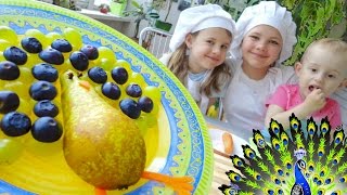 Рецепты для детей. Ягодный павлин.
