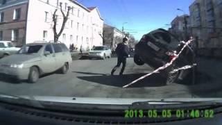ДТП КТМ990 против ниссан кашкай лоб в лоб! Ниссан Кашкай против КТМ 990 СМТ аварии