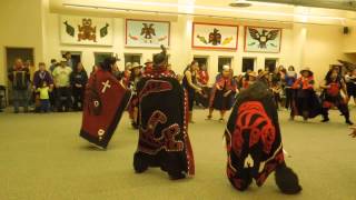 "Spirit of the Water" performed by The Killerwhale dance group (11/09/2013)
