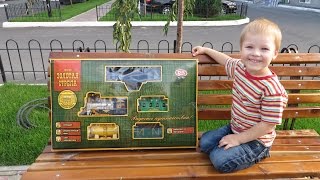 Собираем игрушку "Мой первый поезд" Паровозик для детей Train with smoke steam.  Railroad