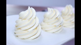 3-INGREDIENT SUPER STABLE BUTTERCREAM RECIPE (PLUS HOW TO COLOR BUTTERCREAM)
