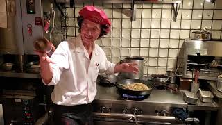 (京都蛋包飯)ザ・洋食屋　キチキチ chef say happy birthday to you ! 京都 神級蛋包飯 Kyoto Kichi Kichi Omurice 8 Apr 2019 (2)