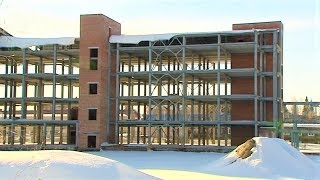 Больницу в Горноправдинске должны достроить в 2020 году