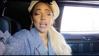 pretending to be ariana grande & actually fainted in the limo lol