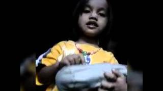 vidio anak kecil sedang nyanyi "song anak jalanan"