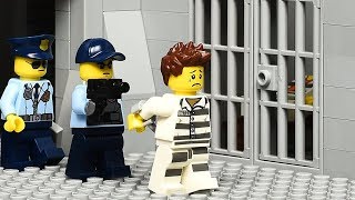 ПОЛИЦЕЙСКИЕ ПОСАДИЛИ МЕНЯ В LEGO ТЮРЬМУ В МАЙНКРАФТ 100% ТРОЛЛИНГ ЛЕГО MINECRAFT ПОБЕГ ИЗ ТЮРЬМЫ