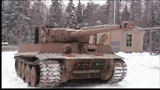 Реплика танка "Тигр I" на ходу.The tank "Tiger I" a test drive.