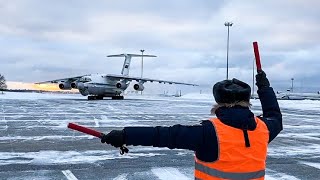 Прибытие российских миротворцев из состава КМС ОДКБ на аэродром Чкаловский из Казахстана