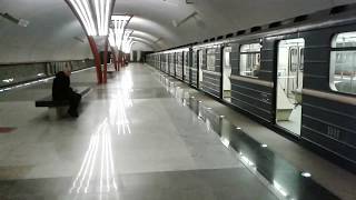 Конечная станция без оборотных тупиков Алма - Атинская