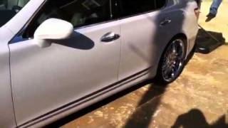 Lexus LS 460 22 rims Lexani lx10