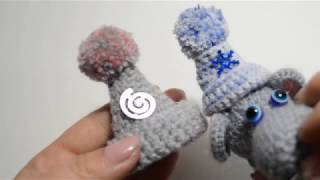 Маленькая шапочка для игрушки крючком