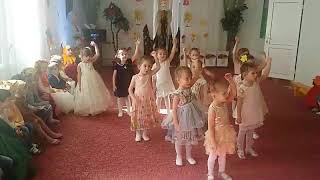 Хлоп-Хлоп, раз, два, три - хлопаем в ладоши