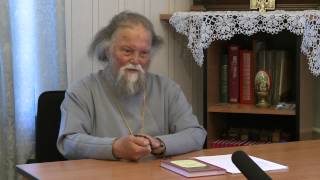 Наместник Оптиной : "Сожжение книги - варварство"