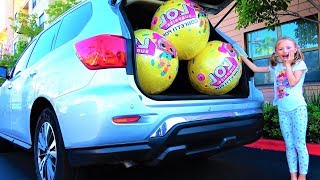 Big L.O.L. Confetti POP in Mom's Car. Magic Surprises.
