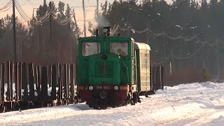 АУЖД. Маневры ТУ4-1800 на ст. Угольная и отправление поезда Угольная - Ельничная / TU4-1800
