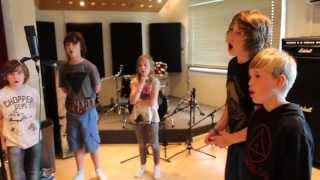 The Mini Band - UNCUT! Behind The Scenes During Recording, Including MAN HUNT! Warning! Very silly!