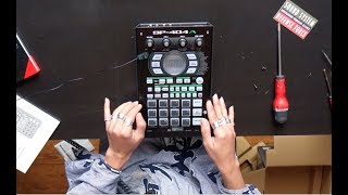 Roland SP404A - Unboxing ASMR + Review