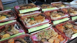 ローカルな弁当その２Japanese"Bento" Okinawa lunch box of Japan