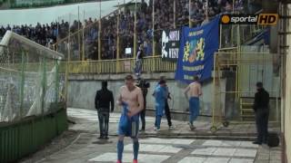 Капитанът на Пирин се сдоби с фланелка на Прохазка