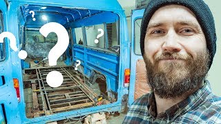 Вырезаем пол в автодоме. Дом на колёсах своими руками. MERCEDES 308D T1