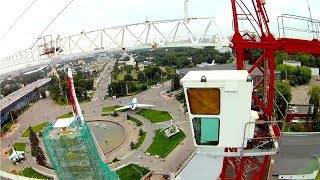 ВДНХ, летаем у Ракеты на микро-дроне