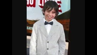 moises arias vs jake t austin