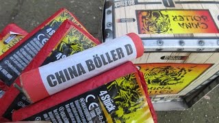 China Böller-D Lesli met Tijger Plaatje GRRRRRRRRRR