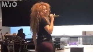 Mira a Shakira sacudiendo de forma "rabiosa" el booty | The MVTO