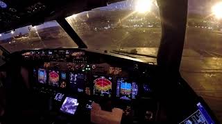 Boeing 737-800 - Night departure from Tenerife - cockpit view