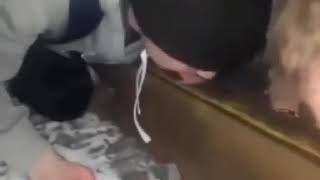 Прикольно парень