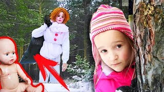 Настя встретила в лесу Оно (IT) с младенцем в мешке Princess Warhead Challenge |