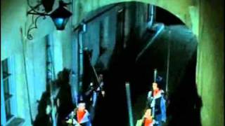 Russian Pinocchio: lamplighter's song .