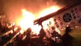 花火大会爆発事故、死者３人に