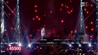 Concerto per l'Emilia - Francesco Guccini: Il Vecchio e il Bambino ... Live ....