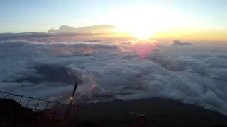 Sunrise on Mt. Fuji. Рассвет на Фудзи.