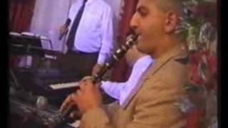 Suren Pogosyan - Garun e bacvel 2002