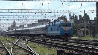 ЭП1М-532 с поездом №12 Адлер — Москва
