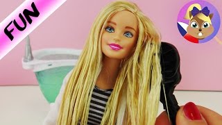 Jak narovnat a opravit rozcuchané vlasy Barbie | Ukázka