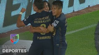 Pablo Barrera hizo un golazo de volea y en el festejo Matías Britos se fue en banda