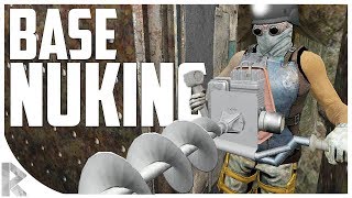 Destroy our OWN Base?! - 7 Days to Die: War of the Walkers #13